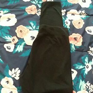 High waisted leggings